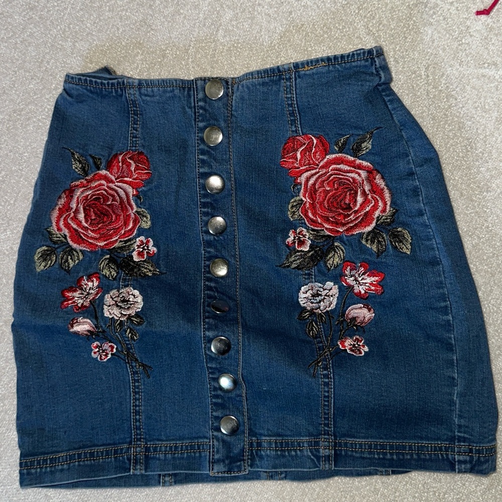 Floral Skirt 🌹💐🌻🌼